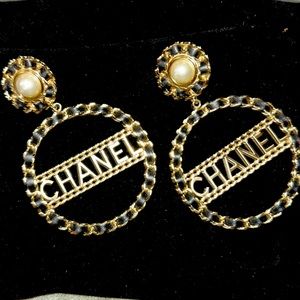Like New Chanel Pearl Logo Chain Hoop Earrings Lambskin Black Gold